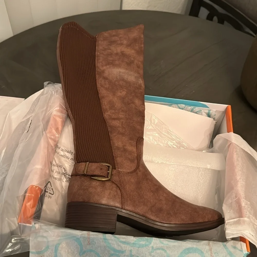 BareTraps MCKAYLA Women's Boots